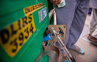 Mobile CNG stations soon to deliver fuel at customers' doorsteps in Mumbai