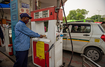 Mobile CNG stations soon to deliver fuel at customers' doorsteps in Mumbai